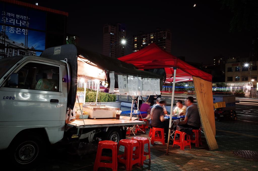 Yakorea Hostel Itaewon Сеул Екстер'єр фото